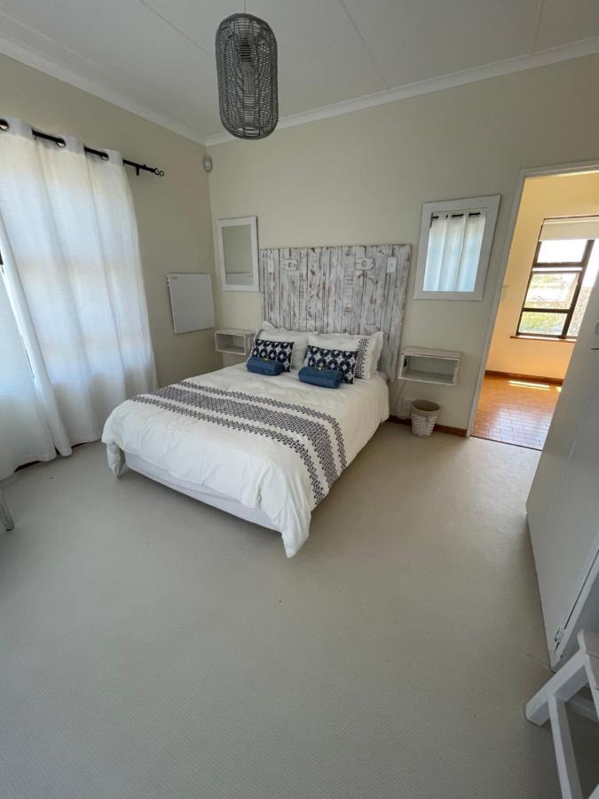 Kokanje Struisbaai Exterior photo